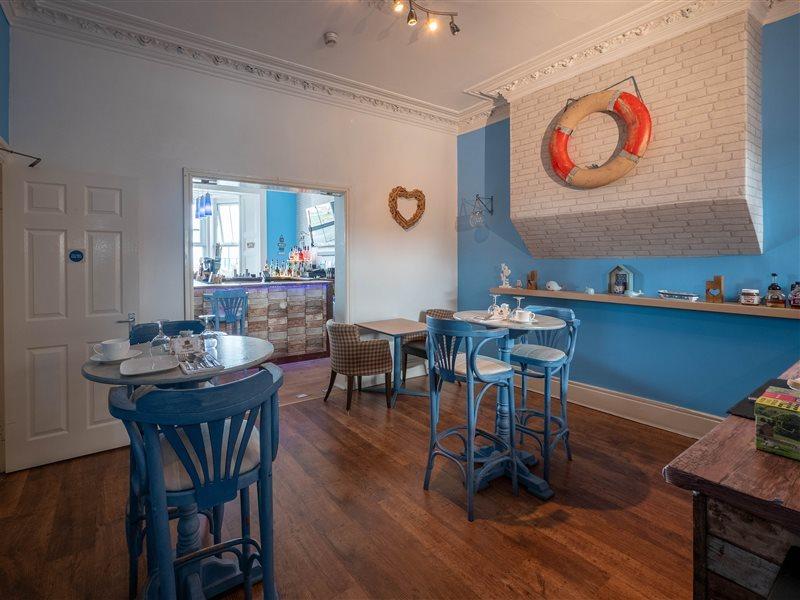 Oyo Pier Hotel Rhyl Dış mekan fotoğraf