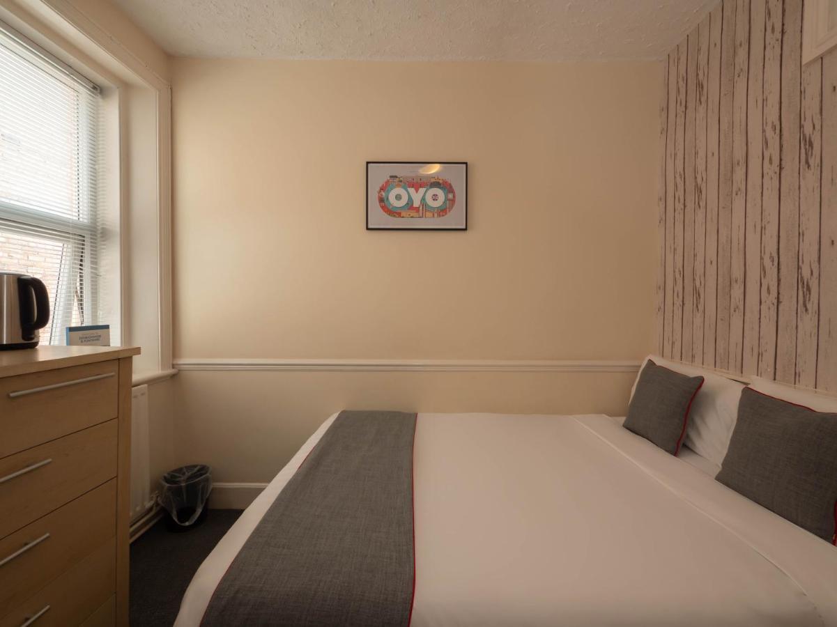 Oyo Pier Hotel Rhyl Dış mekan fotoğraf